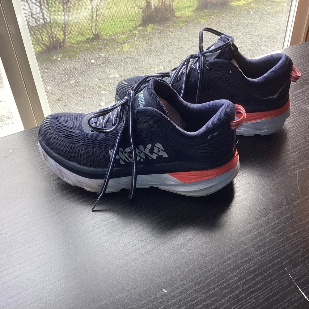 Hoka one shoes